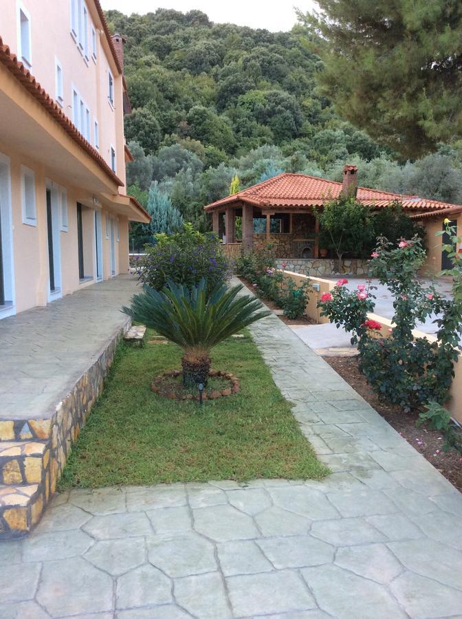 Achladi Beach Bagian luar foto