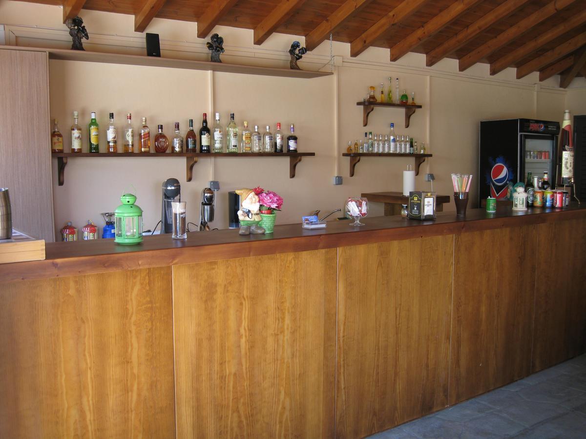 Achladi Beach Bagian luar foto